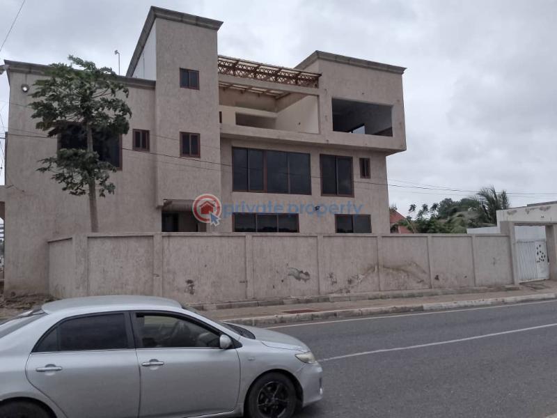 8 bedroom House For Sale East Legon Accra - 0