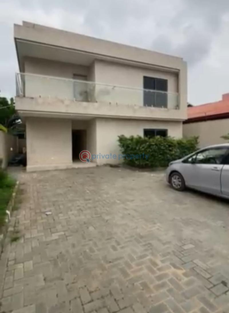 3 bedroom House For Rent East Airport Airport Residential Area Accra - 0