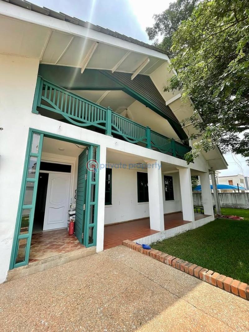 10 bedroom Office Space For Rent Accra East Legon  - 0