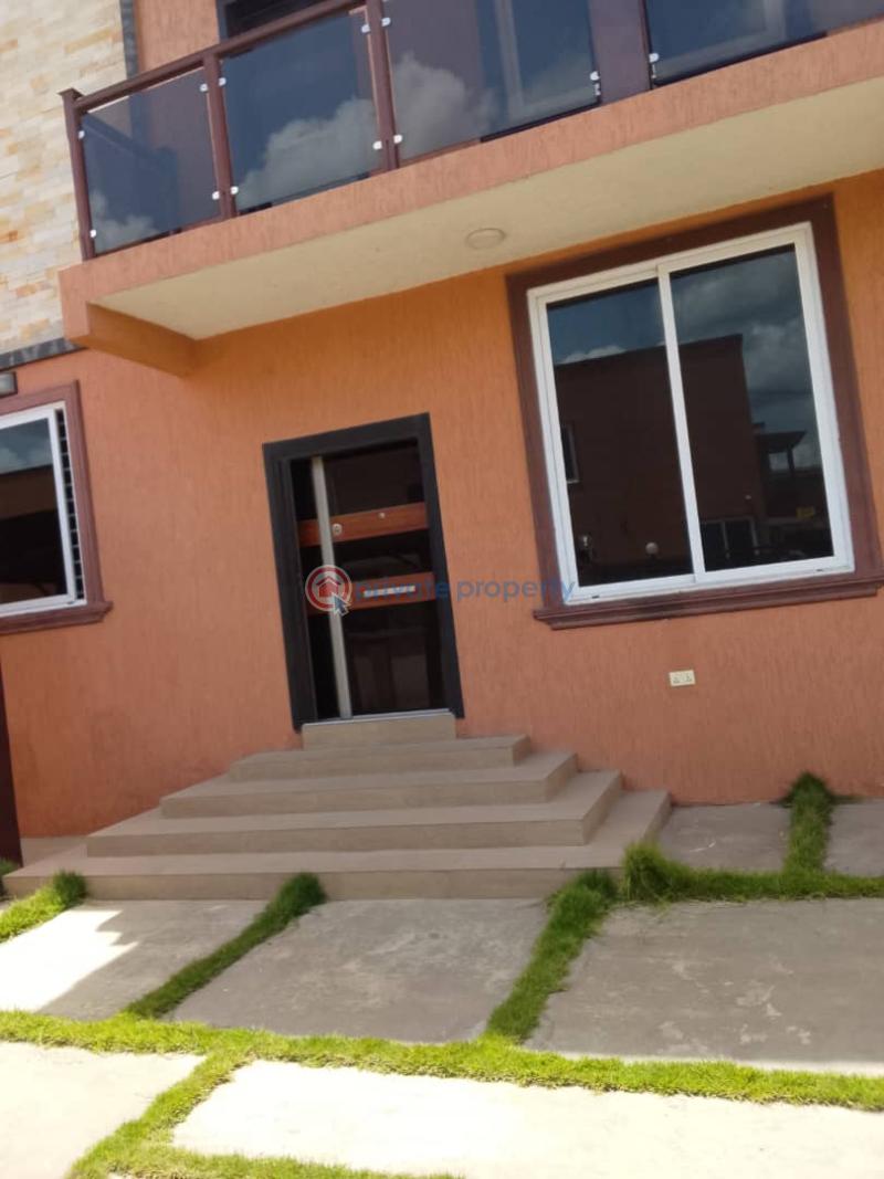 3 bedroom House For Rent Airport Residential Area Accra - 2