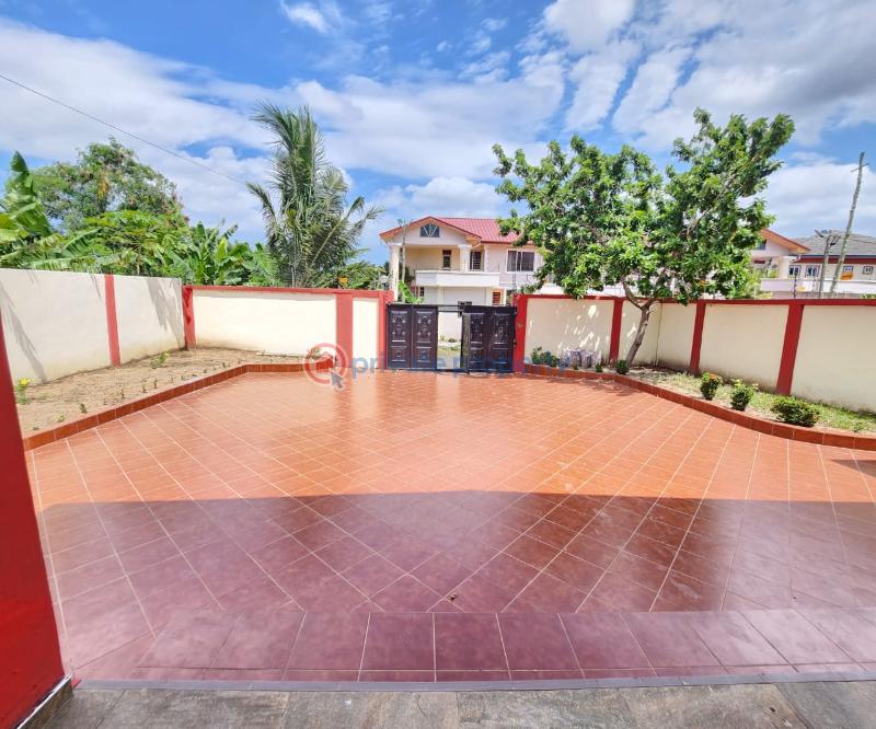 2 bedroom House For Rent American House Accra East Legon  - 1