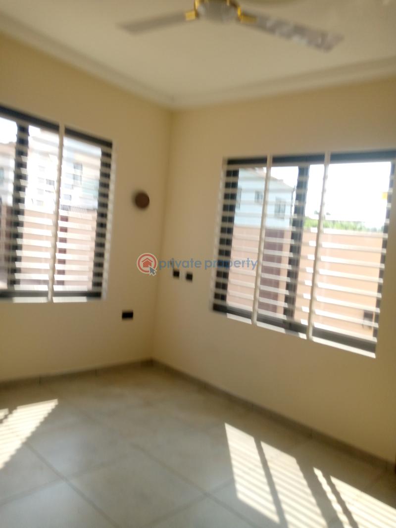 2 bedroom Apartment For Rent Cantonments Accra - 10