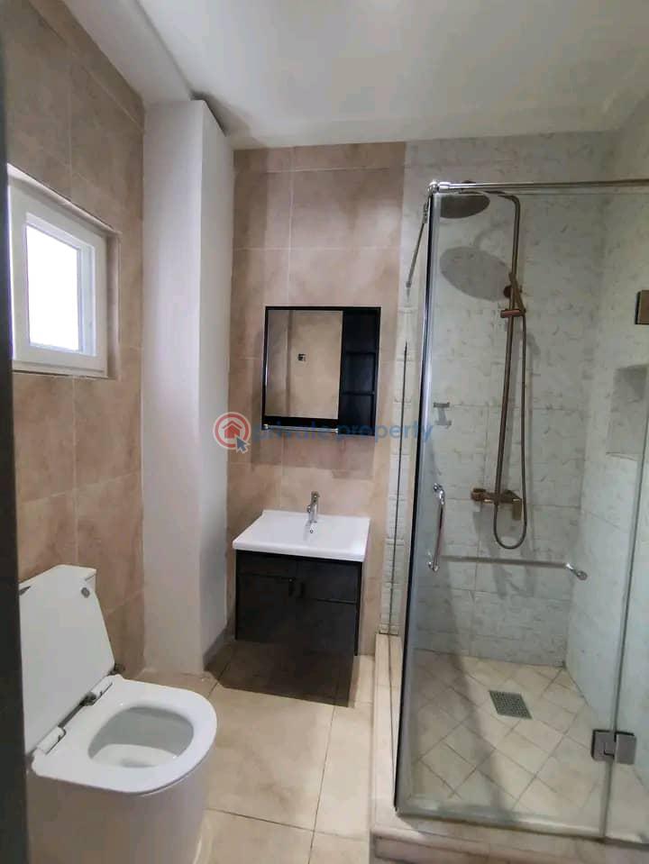 3 bedroom Apartment For Rent American House East Legon Accra - 2
