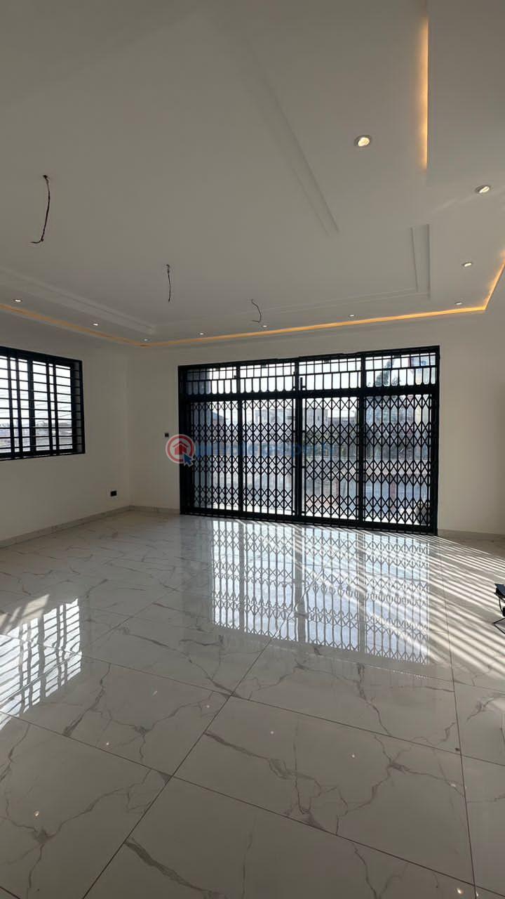 4 bedroom House For Sale Tantra Hill Achimota Ga West Municipal Accra - 10