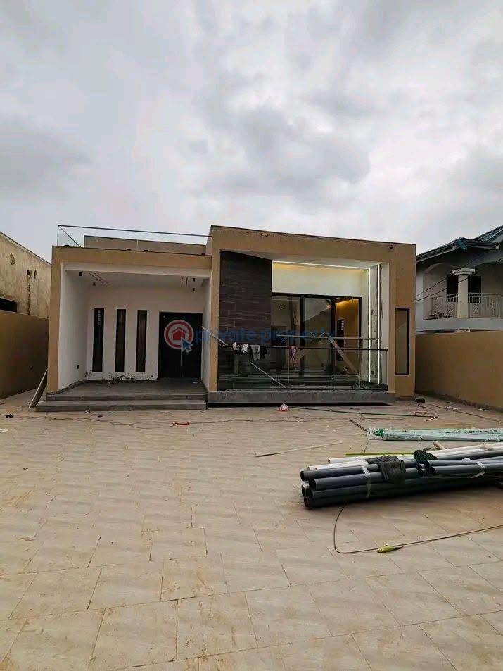 3 bedroom House For Rent Lakeside Estates. Adenta Municipal Accra - 1