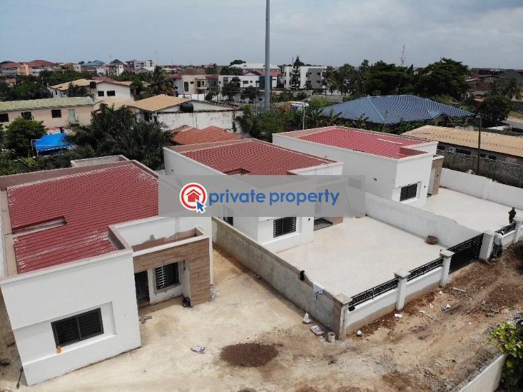 3 bedroom House For Sale &nbsp;community 18 Spintex Accra - 6