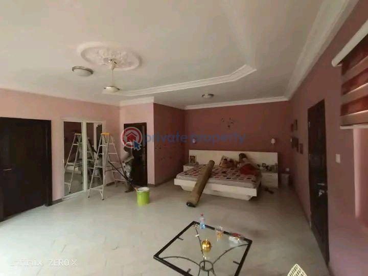 4 bedroom Townhouse For Sale East Airport Airport Residential Area Accra - 2