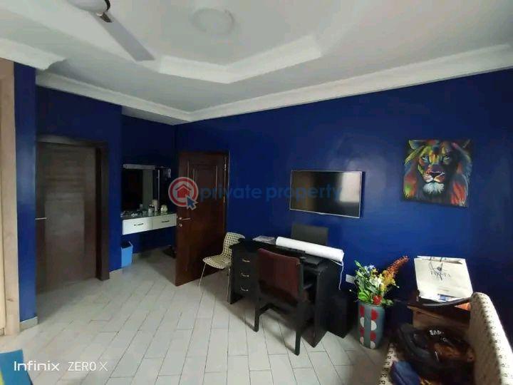 4 bedroom Townhouse For Sale East Airport Airport Residential Area Accra - 10