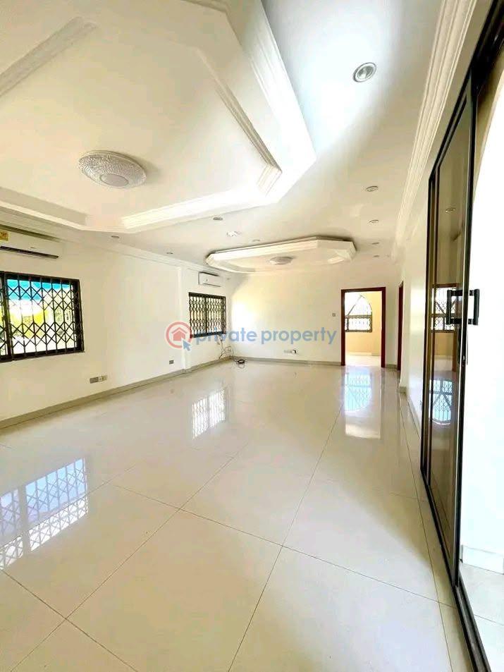 7 bedroom House For Rent Cantonments Accra - 14