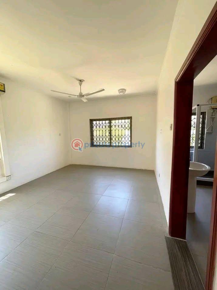 7 bedroom House For Rent Cantonments Accra - 13