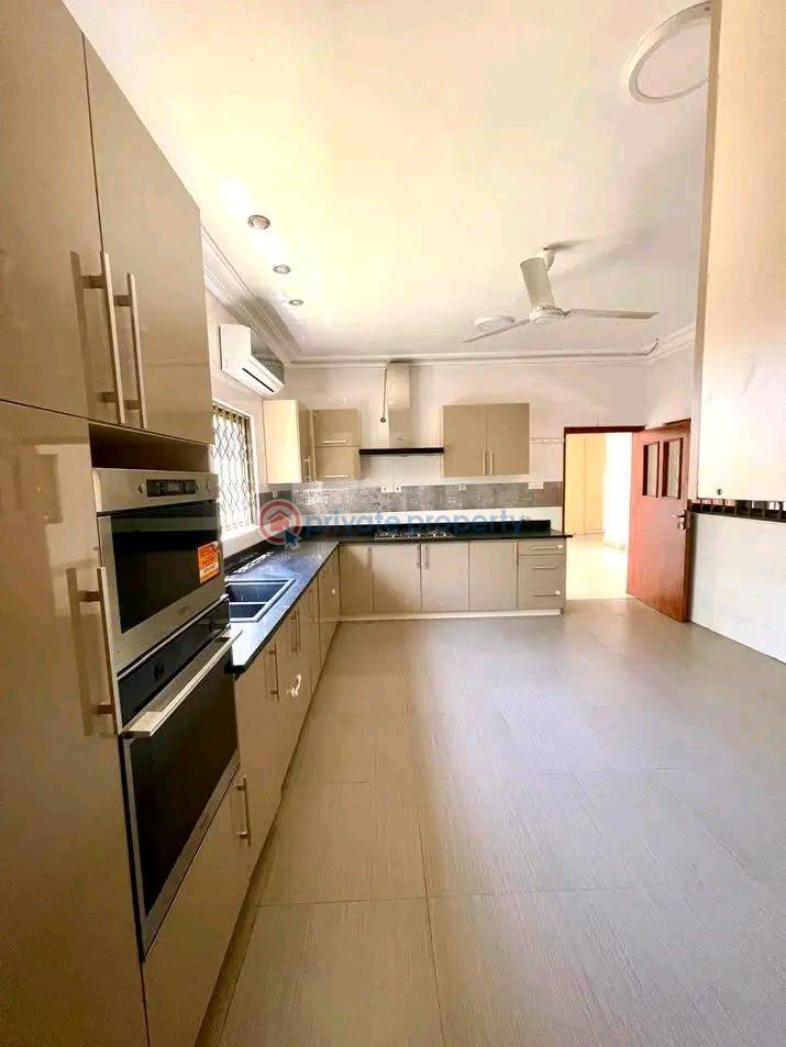7 bedroom House For Rent Cantonments Accra - 12
