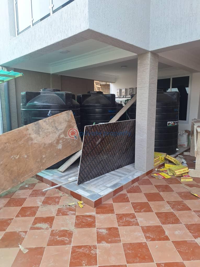 2 bedroom Apartment For Rent East Airport Airport Residential Area Accra - 4