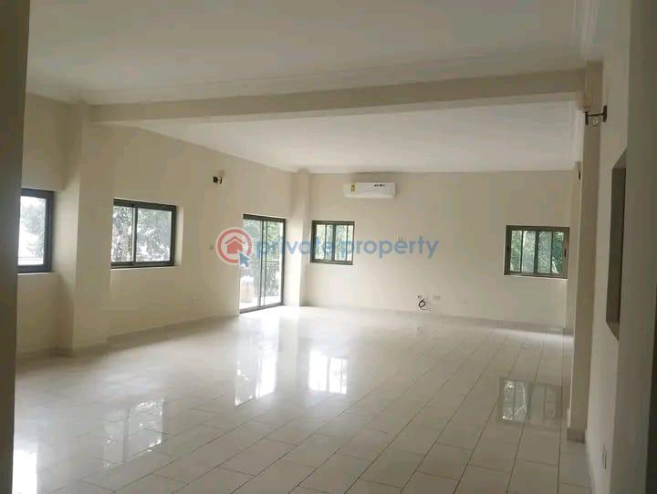 2 bedroom Block of Flats For Rent Airport Residential Area Accra - 4