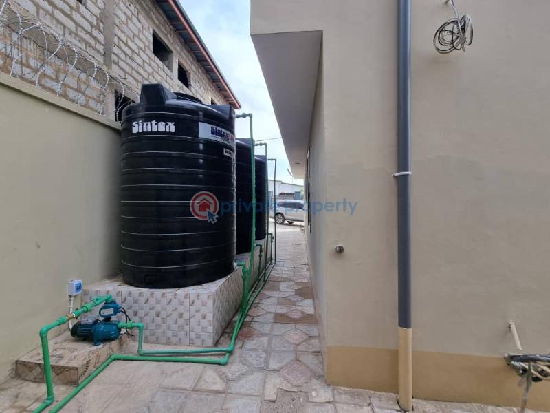 2 bedroom Apartment For Rent McCarthy Hill Ga South Municipal Accra - 2