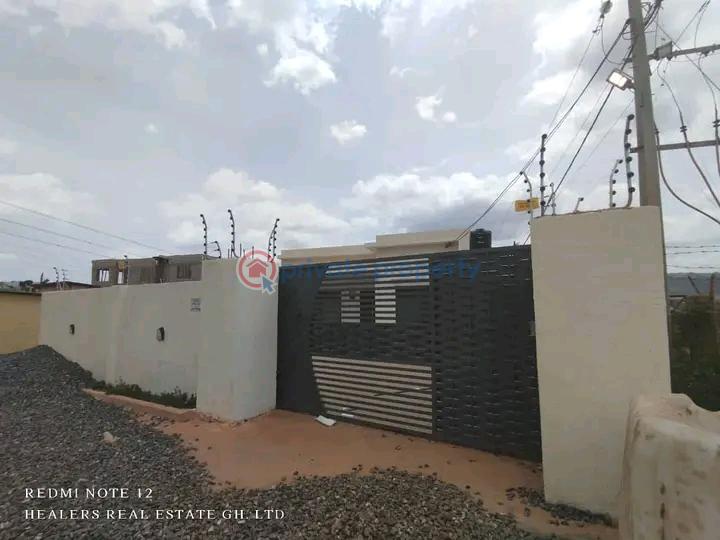 2 bedroom House For Sale Ghana Flag Oyarifa La Nkwantanang Madina Municipal Accra - 1