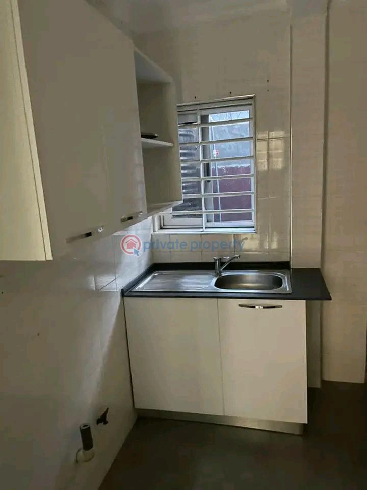 3 bedroom Apartment For Rent Dzorwulu Accra - 8