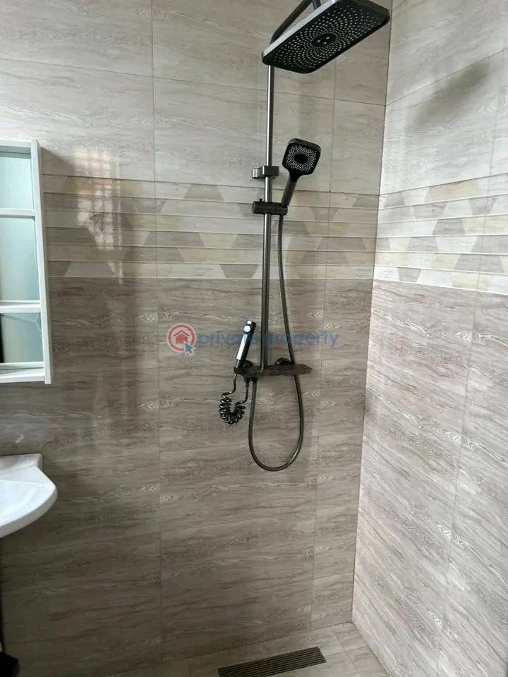 3 bedroom Apartment For Rent Spintex Accra - 2