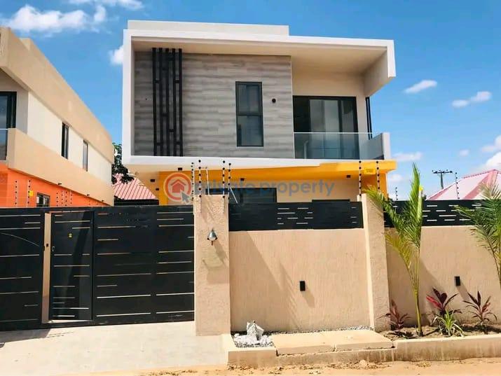 3 bedroom House For Sale Ashaley Botwe Adenta Municipal Accra - 0