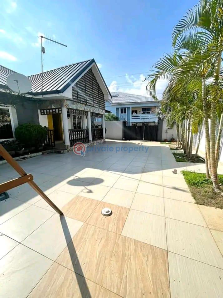 3 bedroom House For Sale Achimota Accra - 1