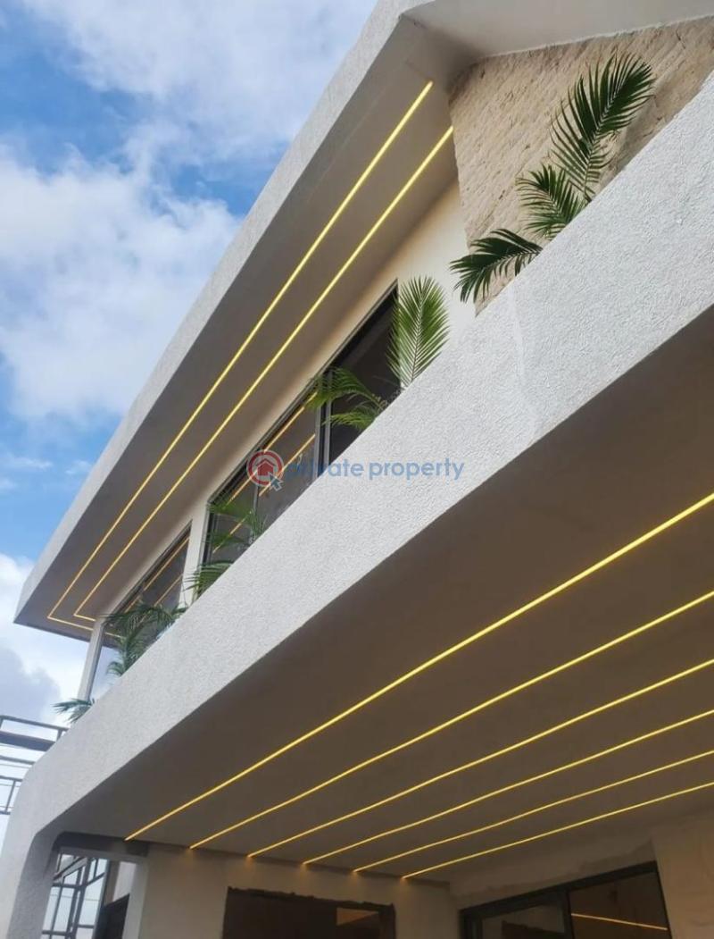 3 bedroom House For Sale Achimota Accra - 1