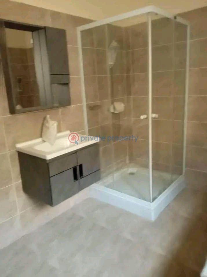 3 bedroom House For Sale 3 Junction Amasaman Ga West Municipal Accra - 2