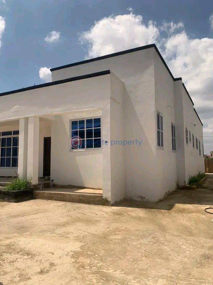3 bedroom House For Sale Amasaman Ga West Municipal Accra - 5