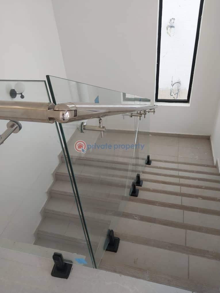 3 bedroom Townhouse For Sale Ashaley Botwe Adenta Municipal Accra - 4