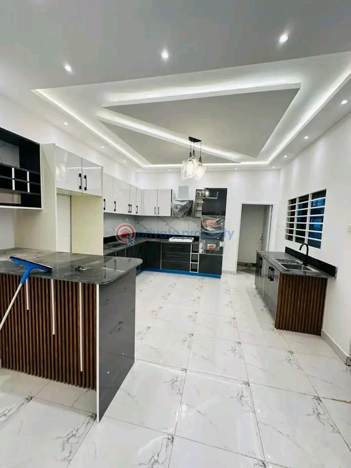 3 bedroom House For Sale Lakeside Estates. Adenta Municipal Accra - 3