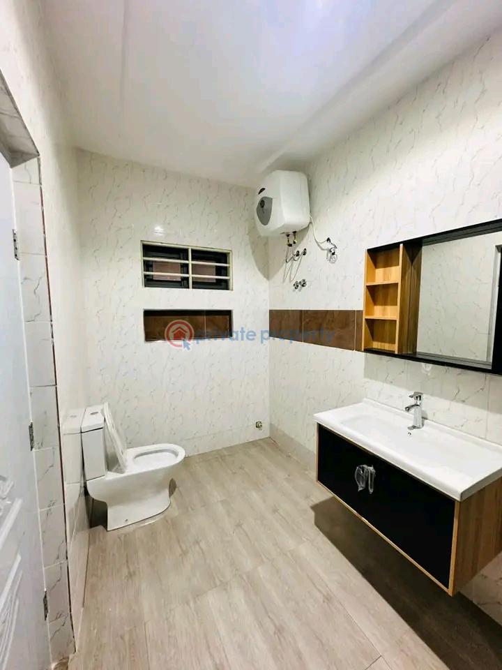 3 bedroom House For Sale Lakeside Estates. Adenta Municipal Accra - 5
