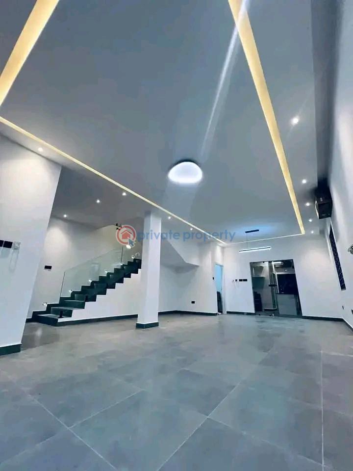 3 bedroom House For Sale Oyarifa La Nkwantanang Madina Municipal Accra - 2