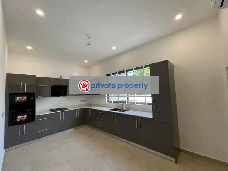 3 bedroom House For Sale &nbsp;sakumono Tema Accra - 2