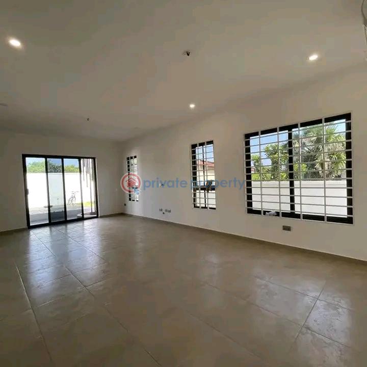 3 bedroom House For Sale Samumono Tema Accra - 9