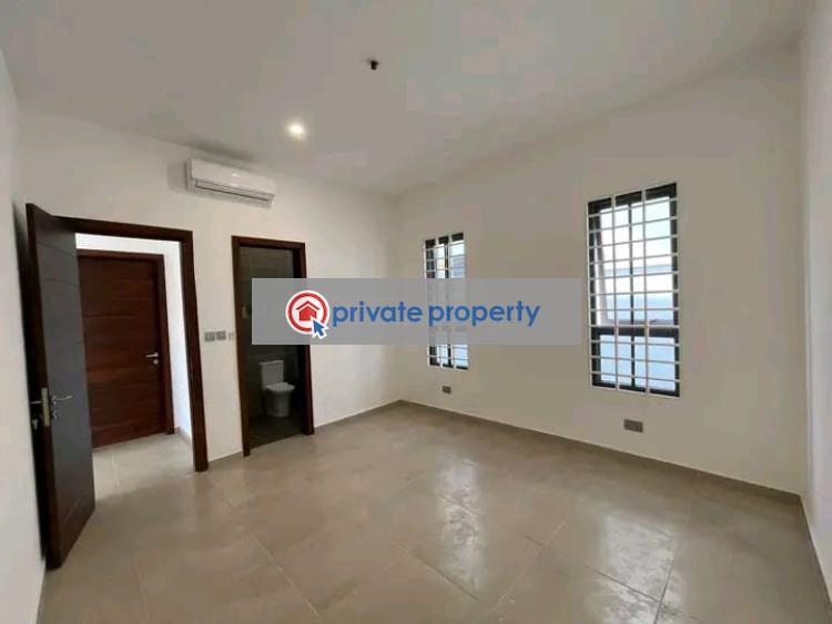 3 bedroom Detached Bungalow For Sale &nbsp;sakumono Tema Accra - 4