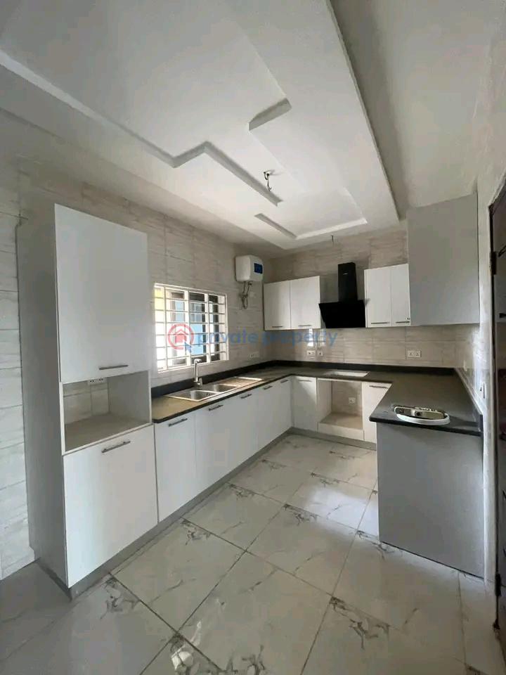 3 bedroom House For Rent Spintex Accra - 2