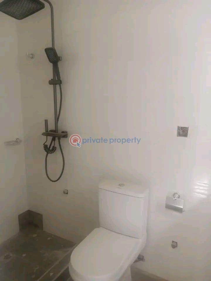3 bedroom House For Sale Spintex Accra - 4