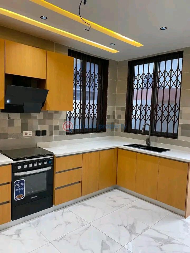 3 bedroom House For Rent Tantra Hill Achimota Ga West Municipal Accra - 4