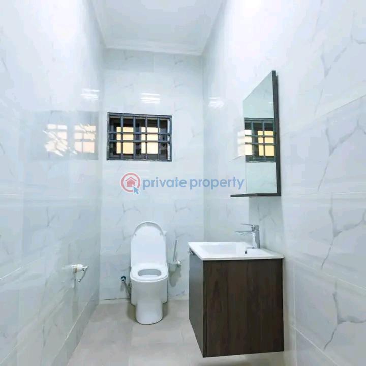 3 bedroom Townhouse For Rent Achimota Accra - 8