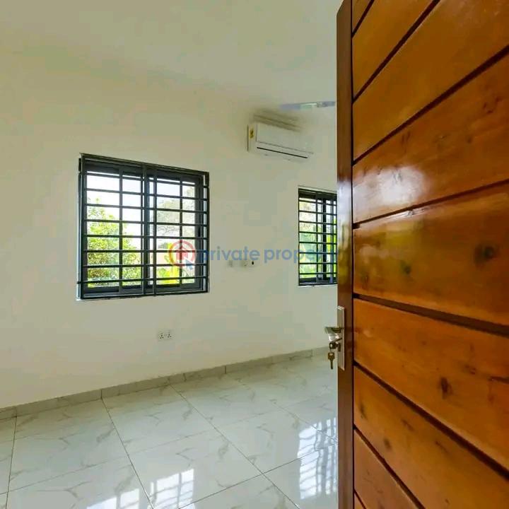 3 bedroom Townhouse For Rent Achimota Accra - 11