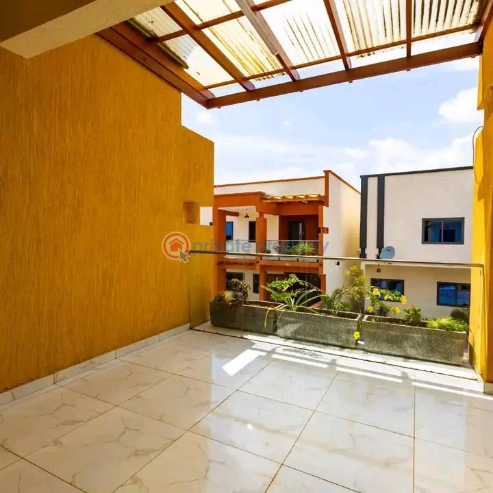 3 bedroom Townhouse For Rent Achimota Accra - 3