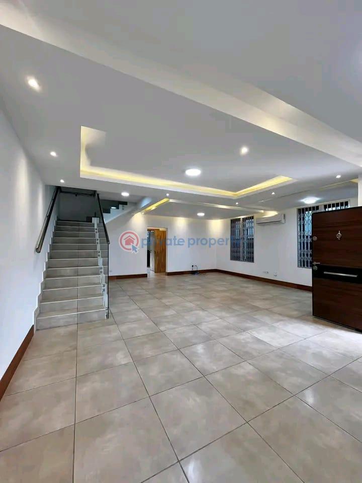 3 bedroom Townhouse For Rent Dzorwulu Accra - 9