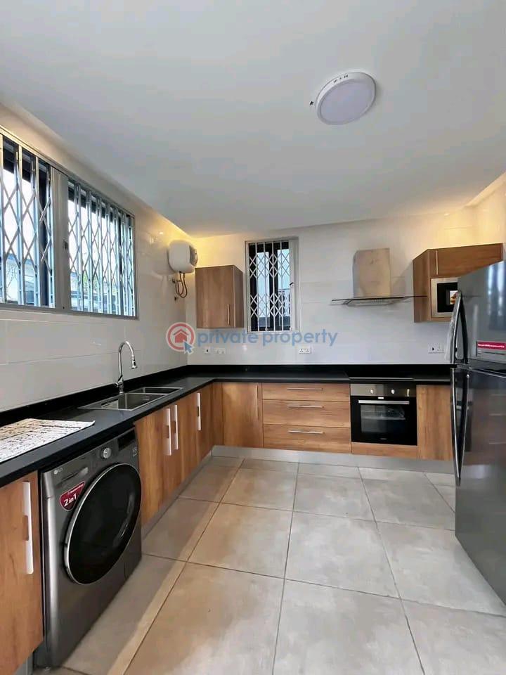 3 bedroom Townhouse For Rent Dzorwulu Accra - 11