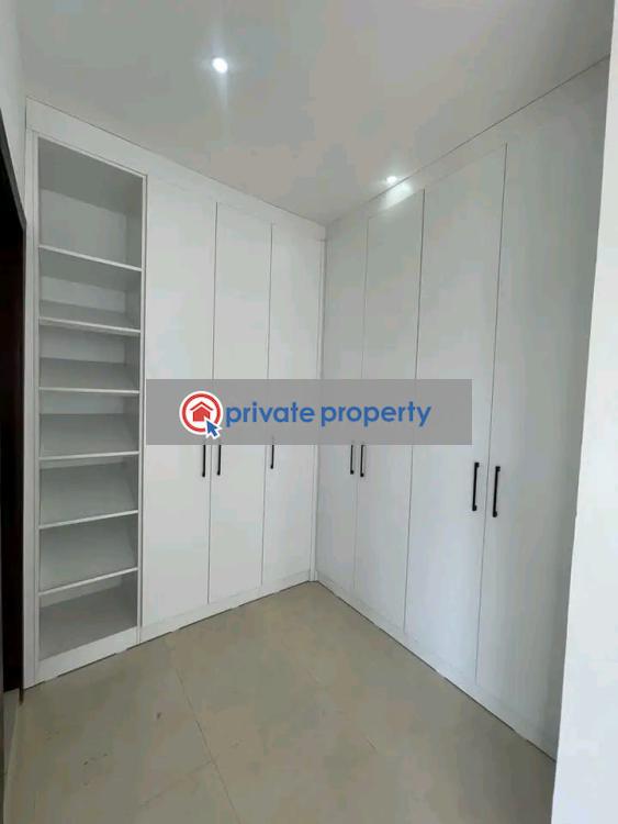 3 bedroom House For Sale &nbsp;east Airport Airport Residential Area Accra - 3