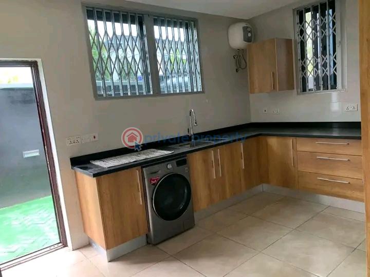 3 bedroom Townhouse For Rent Dzorwulu Accra - 4