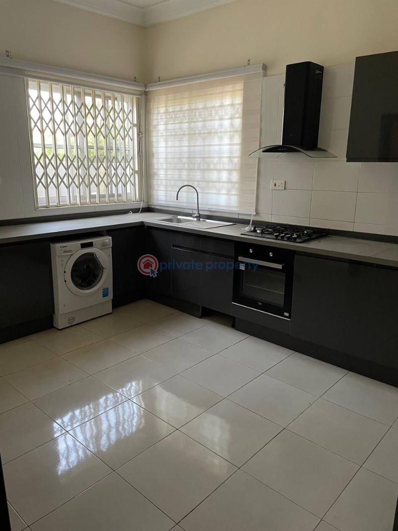 5 bedroom Townhouse For Rent Dzorwulu Accra - 11