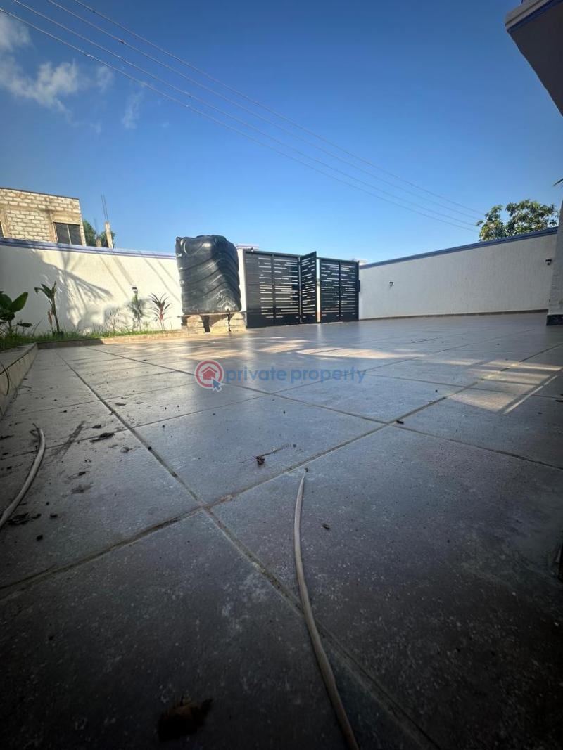 4 bedroom House For Sale Oyarifa La Nkwantanang Madina Municipal Accra - 6