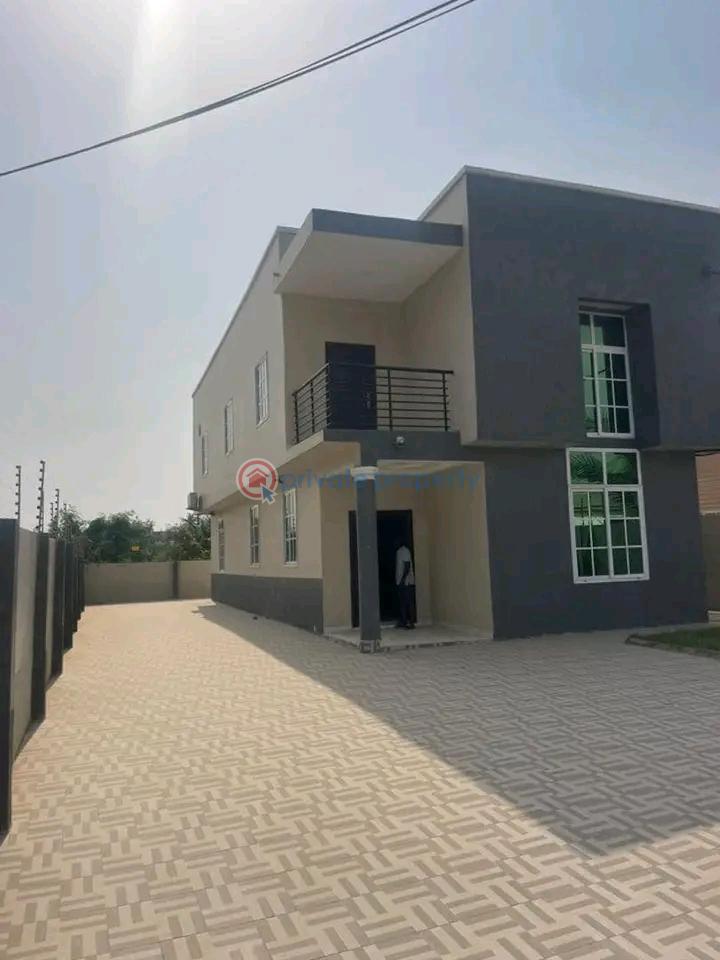 4 bedroom House For Sale Odumase Pokuase (Pokoasi) Ga West Municipal Accra - 1