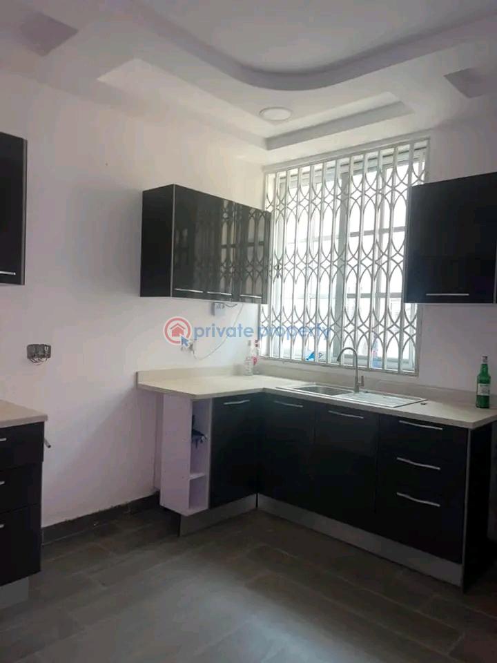 4 bedroom House For Sale Odumase Pokuase (Pokoasi) Ga West Municipal Accra - 3