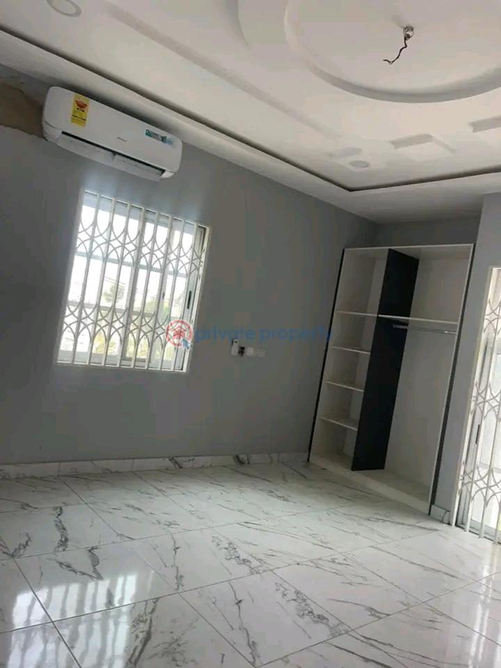 4 bedroom House For Sale Odumase Pokuase (Pokoasi) Ga West Municipal Accra - 8