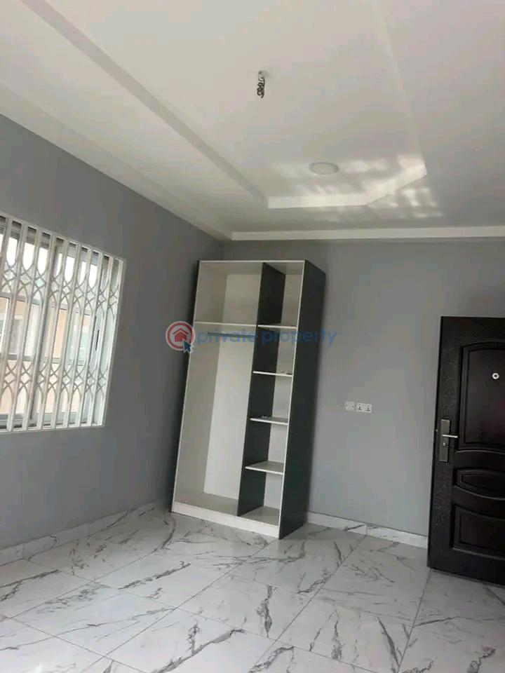 4 bedroom House For Sale Odumase Pokuase (Pokoasi) Ga West Municipal Accra - 4