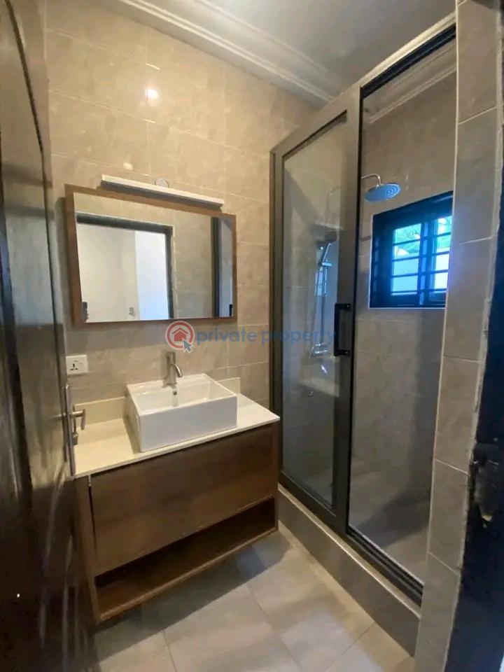 4 bedroom House For Rent Ogbojo Adenta Municipal Accra - 6